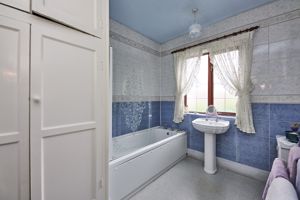 Photo 8- click for photo gallery